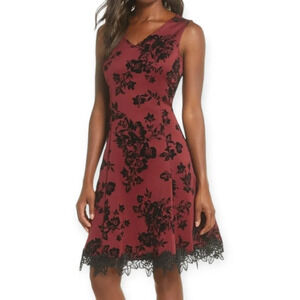 Donna Ricco Burgundy Red Black Velvet  Burnout Lace Detail Formal Dress 4 Woman